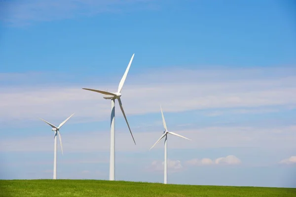 Concepto energía eólica —  Fotos de Stock