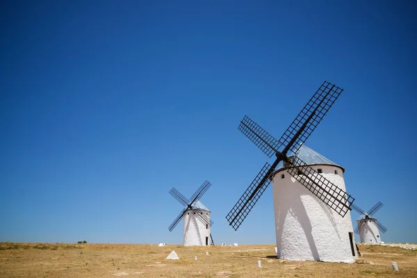 Os moinhos de Don Quixote . — Fotografia de Stock