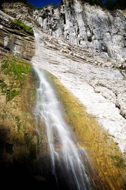 şelale pyrenees içinde