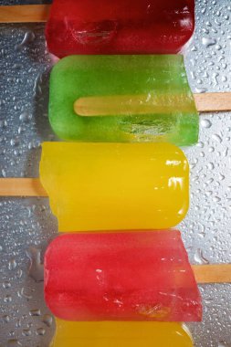 Buz çubuklu dondurmayı görünümü