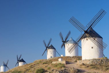 Don Kişot değirmenler.