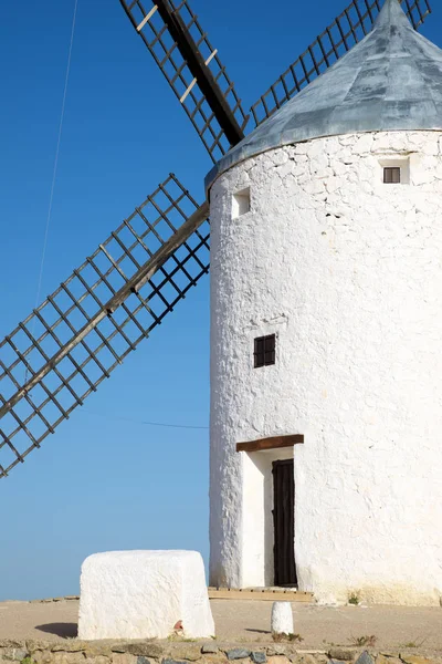 Os moinhos de Don Quixote . — Fotografia de Stock