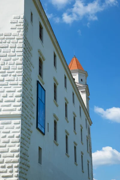 Castillo medieval en Bratislava — Foto de Stock