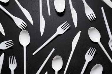 Disposable plastic cutlery clipart