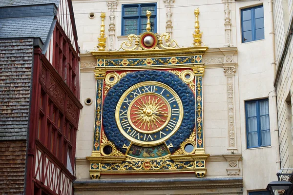 Rouen 'de büyük saat — Stok fotoğraf