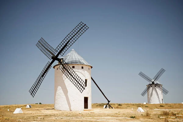 Die Mühlen des Don Quichote. — Stockfoto