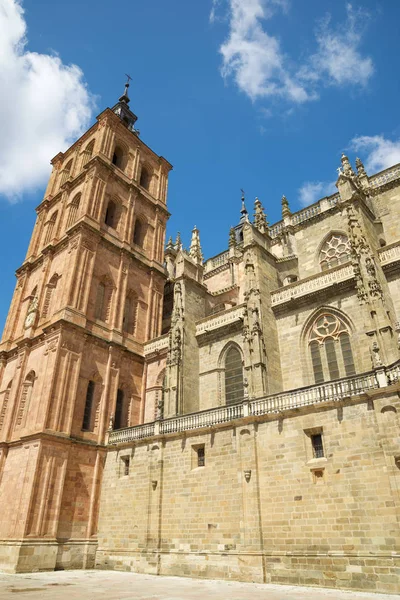 Blick auf die Kathedrale von Astorga — Stockfoto