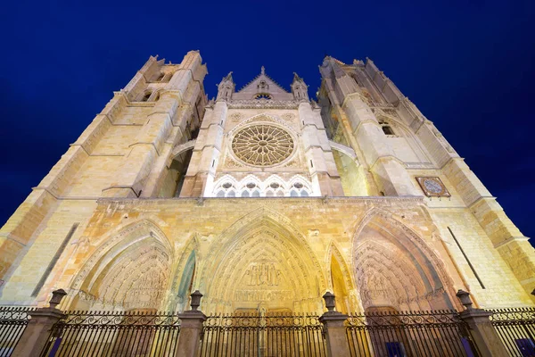 Kathedrale von Leon in Spanien — Stockfoto