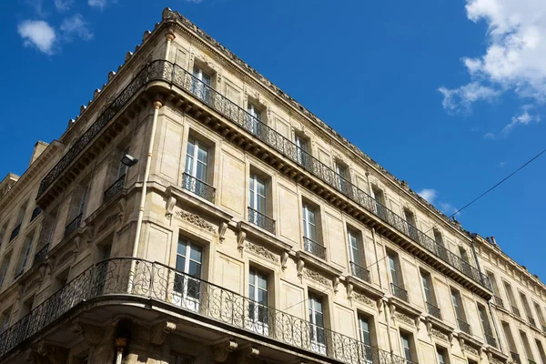 Здание в Бордо — стоковое фото