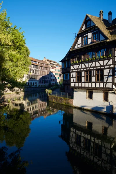 Buildings in Strasbourg. — Stock Photo, Image