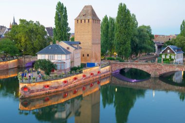 Quai des Ponts Couverts