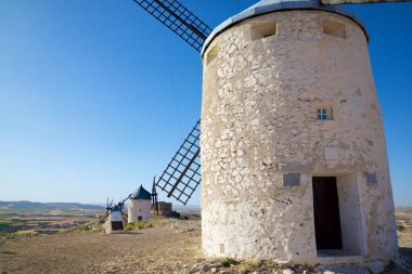 Don Kişot değirmenler.