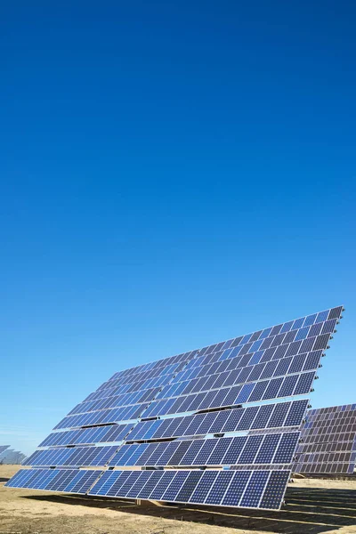 Vista pannelli fotovoltaici — Foto Stock