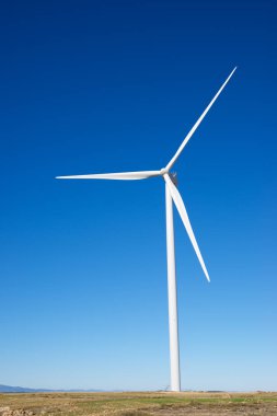 Elektrik üretimi için Windmill, Zaragoza Eyaleti, İspanya Aragon.