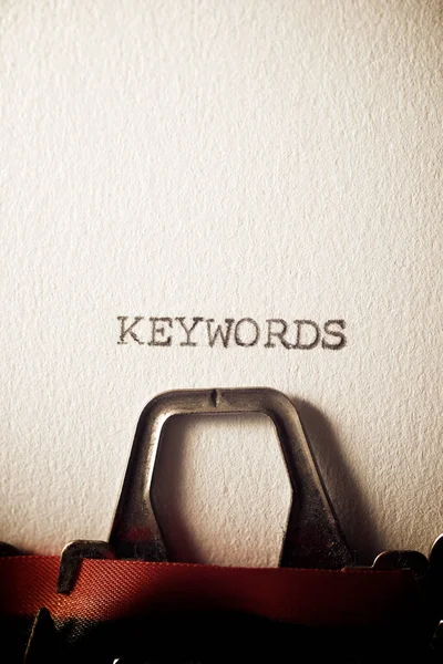 Λέξεις Κλειδιά Γράφονται Μια Γραφομηχανή — Φωτογραφία Αρχείου