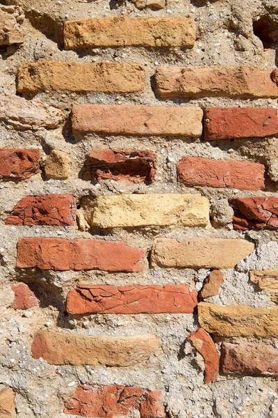 ベルキテ スペインのアラゴン州にある古いレンガ造りの壁 — ストック写真