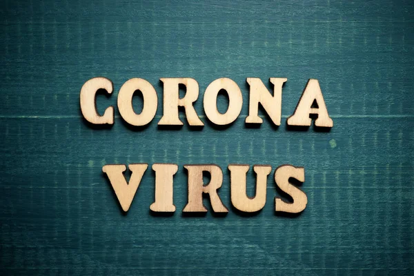 Testo Del Virus Corona Tavolo Legno — Foto Stock