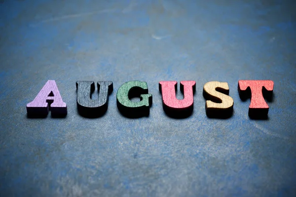 August Word Blue Table — Stock Photo, Image