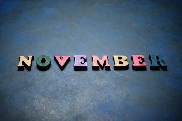 Mavi Bir Masada Kasım Kelimesi — Stok fotoğraf