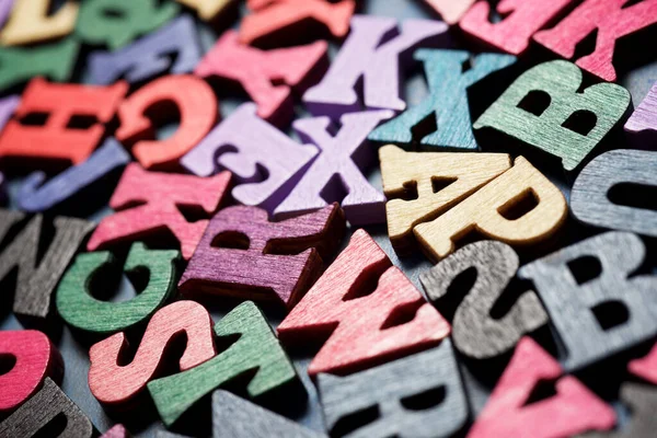 Lettres Bois Sur Une Table Bleue — Photo