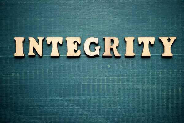 Integrity Word Wood Table — Stock Photo, Image