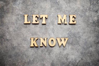 Gri kağıttaki metni bana bildir..