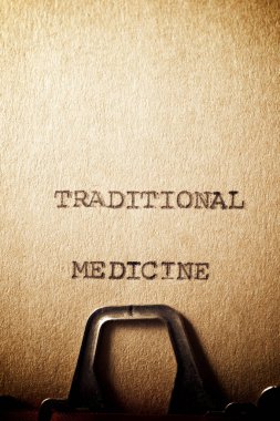 Bir kağıda yazılmış geleneksel tıp metni.