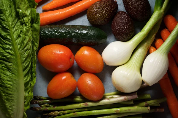 Groenten Een Stenen Tafel — Stockfoto