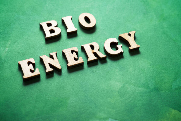 Биоэнергетический текст на цветной бумаге
.