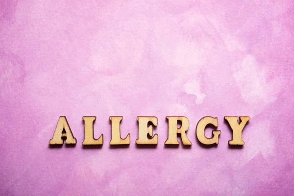 Alergi Teks Pada Kertas Berwarna — Stok Foto