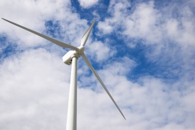Elektrik üretimi için Windmill, Zaragoza Eyaleti, İspanya Aragon.
