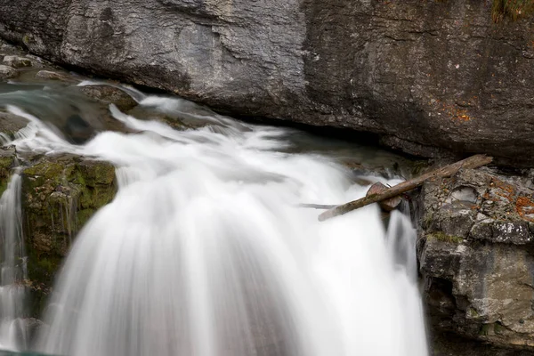 Cascata Nel Parco Nazionale Ordesa Pirenei Nella Provincia Huesca Aragona — Foto Stock