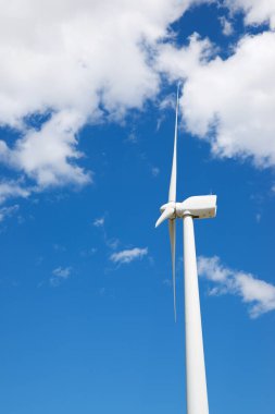 Elektrik üretimi için Windmill, Zaragoza Eyaleti, İspanya Aragon.