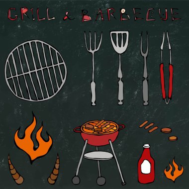 Barbekü araçlar kümesi: barbekü çatalı, maşa, ızgara et, ateş, ketçap, boğa boynuzları. Bir siyah kara tahta arka plan üzerinde izole. Gerçekçi Doodle karikatür tarzı elle çizilmiş kroki vektör çizim.