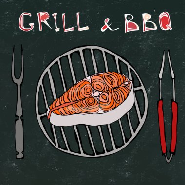 Siyah tebeşir tahtası arka plan. Çiğ somon Steak Barbekü Izgara çatal ve maşa. Yaz Barbekü. yemek, tatil yemekler, yemek tarifleri, deniz ürünleri Rehberi, menü. El çizimi çekilmiş. Savoyar Doodle stili.