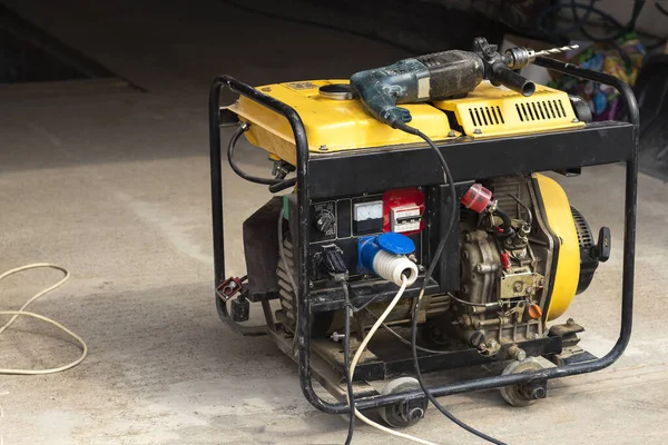 Generador Diesel Independiente Para Suministrar Electricidad Caso Emergencia Color Amarillo — Foto de Stock