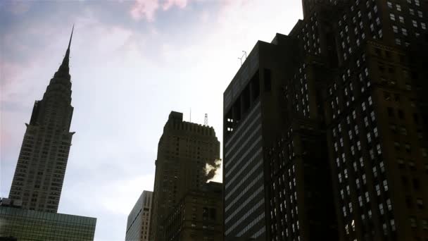 Manhattan wolkenkrabbers in New York — Stockvideo