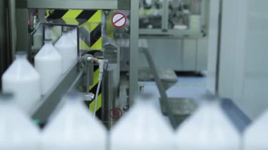 Robotized makine şişe ambalaj