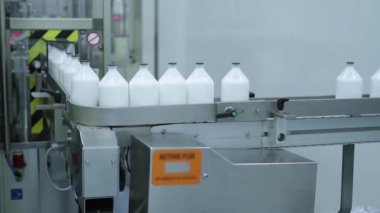 Robotized makine şişe ambalaj