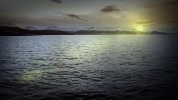 Puesta de sol en el canal Beagle — Vídeo de stock