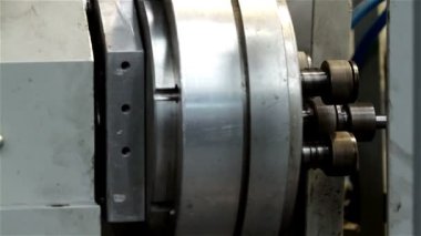 Endüstriyel makine döndürme ve sıkıştırma