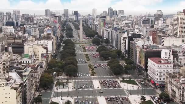 ブエノスアイレスで 世界で最も幅の広い大通り — ストック動画