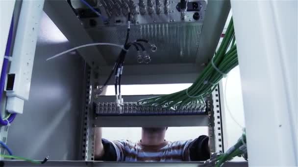 Technician Assembling Cables Broadcasting Panel — Stock Video