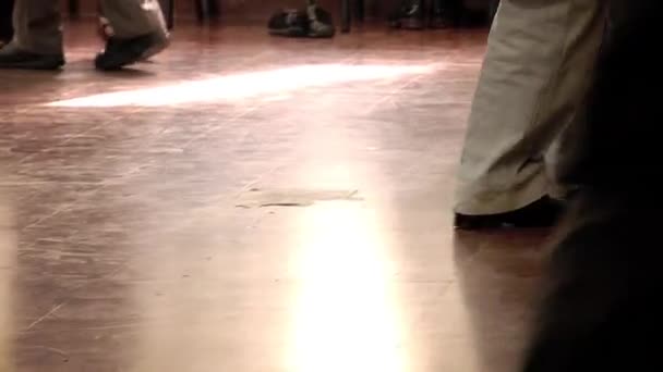 阿根廷布宜诺斯艾利斯的人们跳探戈舞 — 图库视频影像