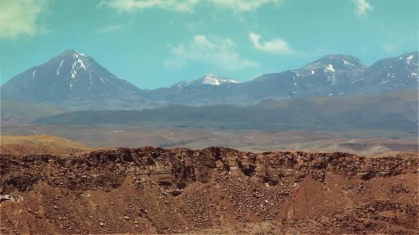 Ηφαίστεια Στην Έρημο Της Ατακάμα Χιλή — Αρχείο Βίντεο