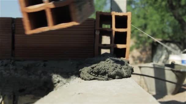 Munkavállaló Tégla Cement — Stock videók