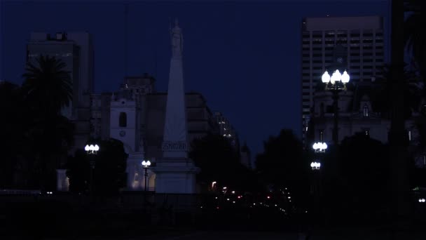 Майская Пирамида Ночью Площади Майо Буэнос Айрес — стоковое видео