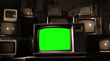 Vintage Tv ile yeşil perde. Sepya atış. Herhangi bir görüntü veya resim ile yeşil ekran değiştirmek hazır istiyorum.