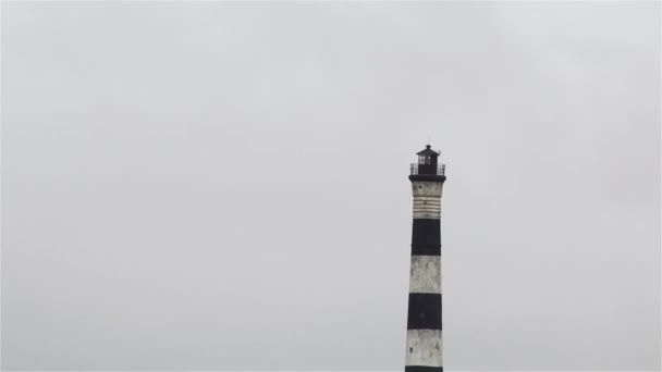 Faro Frente Océano Atlántico Sudamérica Faro Querandi Cerca Villa Gesell — Vídeos de Stock