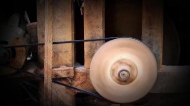 Marangozluk Atölyesinde Eski Makara ve Kemer.